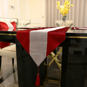 Red Table Runner Pillowcase Luxurious Napkin Modern Rhinestones Table Runner Faux Soft Home Wedding Tablecloth Decor