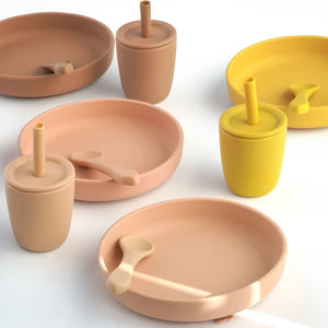 Food Grade Silicone Dining Appliance Feeding Soild Food Plates Sucker Dishes Sippy Cup Water Bottle Spoons Children's Tableware