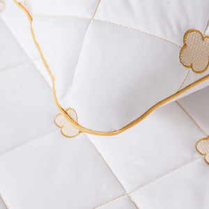 Embroidery Bed Mattress Cover Fitted Sheet Protector Pad Bed Linens with Elastic Band Quilted Thick Warm Customized Size