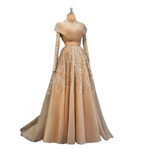 Luxury Crystal Beaded Prom Ball Gowns Dubai Princess Muslim Lace Appliques Long Sleeves Evening Dresses High Neck Party Dress