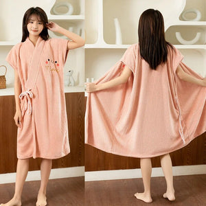 2023 New Coral Plush Cute Towels Bathroom Cross Strap Bath Skirt for Home Use Easy To Carry When Going Out Ванна Кімната