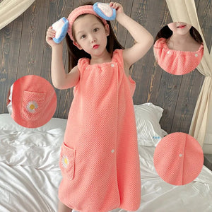 Small Soft Bathrobe Bath Towel For Children Wearable Towel Robes Plush Thick Absorbent Winter Flannel Bath Robe Hoodie 110cm