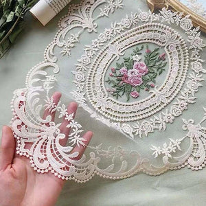 Dining Table Cover Embroidered Table Cloth Elegant Round Lace Tablecloth Coffee Coasters Napkin Party Wedding Decoration