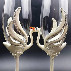 2Pcs Creative Wedding Champagne Glass Pair Cocktail Wine Glasses Enamel Gift Swan Rhinestone Goblet Couple Cup 200ml