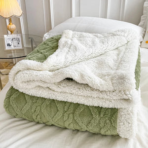 Sherpa Blanket Warm Blankets for Winter Super Soft Fuzzy Flannel Fleece Like Reversible Velvet Plush Couch Blanket Lightweight