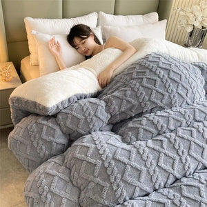 2023 Nice Soft Comfortable Warmth Quilt Artificial Lamb Cashmere Weighted Blankets New Super Thick Winter Warm Blanket for Be