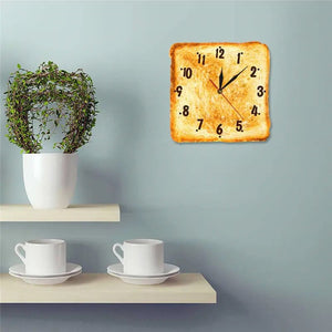 Gourmet Home Decor Realistic Toasted Bread Wall Clock Bakery Sign Bread Dining Room Wall Art Silent Quartz Kitchen Wall Clock