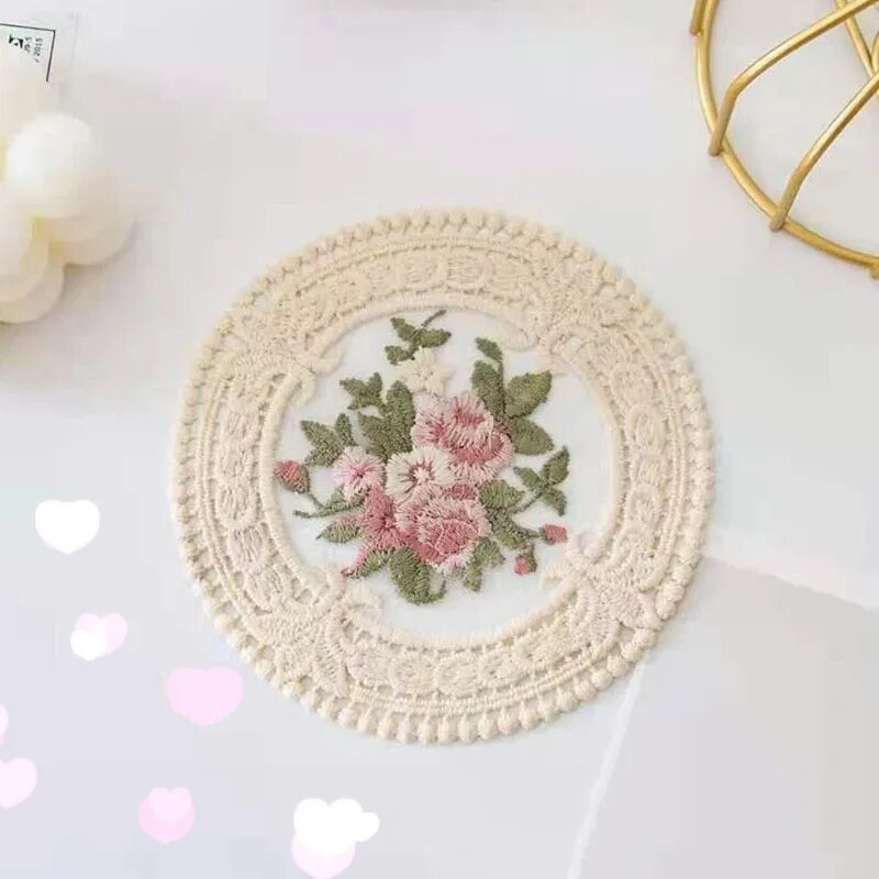 Vintage European Flowers Lace Embroidered Placemat Elegant Round Tablecloth Coffee Coasters Napkin Wedding Party Decoration